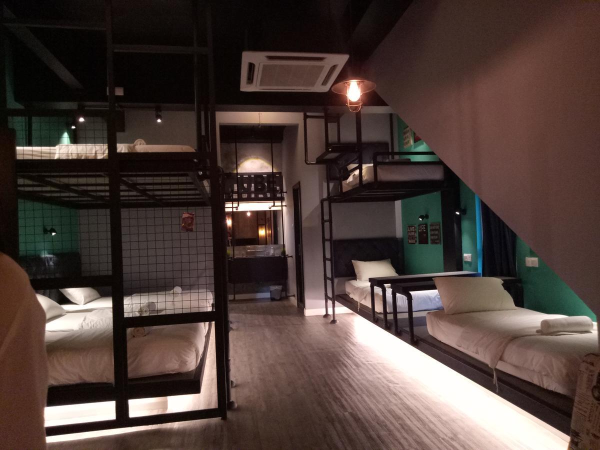 Tube Hotel Klebang Melaka المظهر الخارجي الصورة
