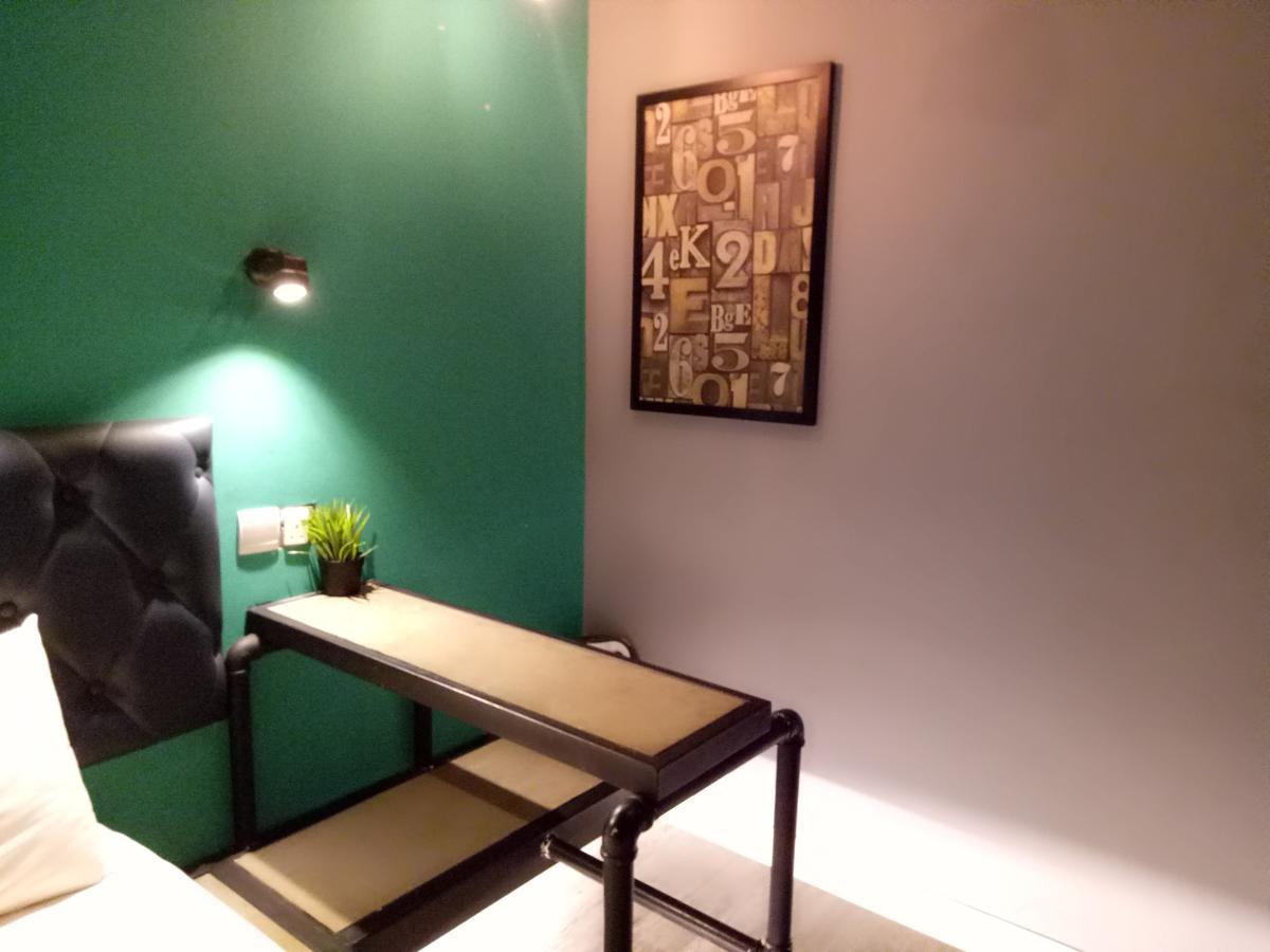 Tube Hotel Klebang Melaka المظهر الخارجي الصورة